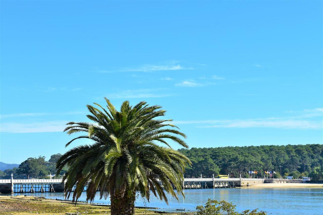 Vistas Al Mar E Isla De La Toja Apartment О Грове Екстериор снимка